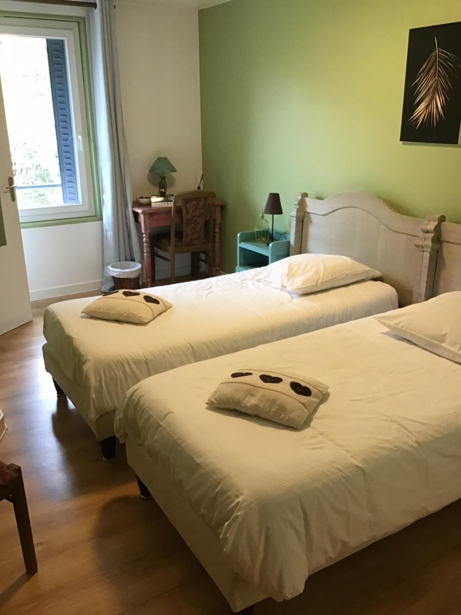 Le Rivalet Hotel Montaigut-le-Blanc  Kültér fotó