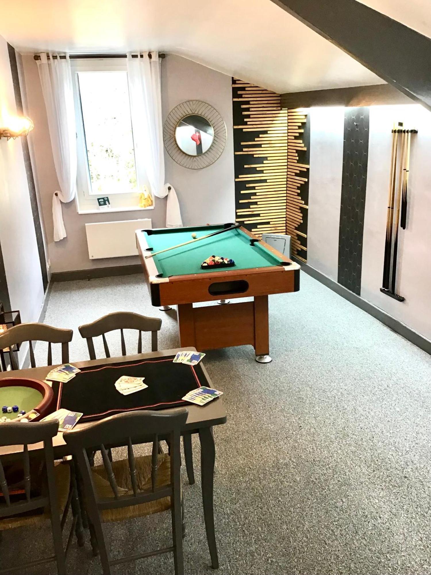 Le Rivalet Hotel Montaigut-le-Blanc  Kültér fotó