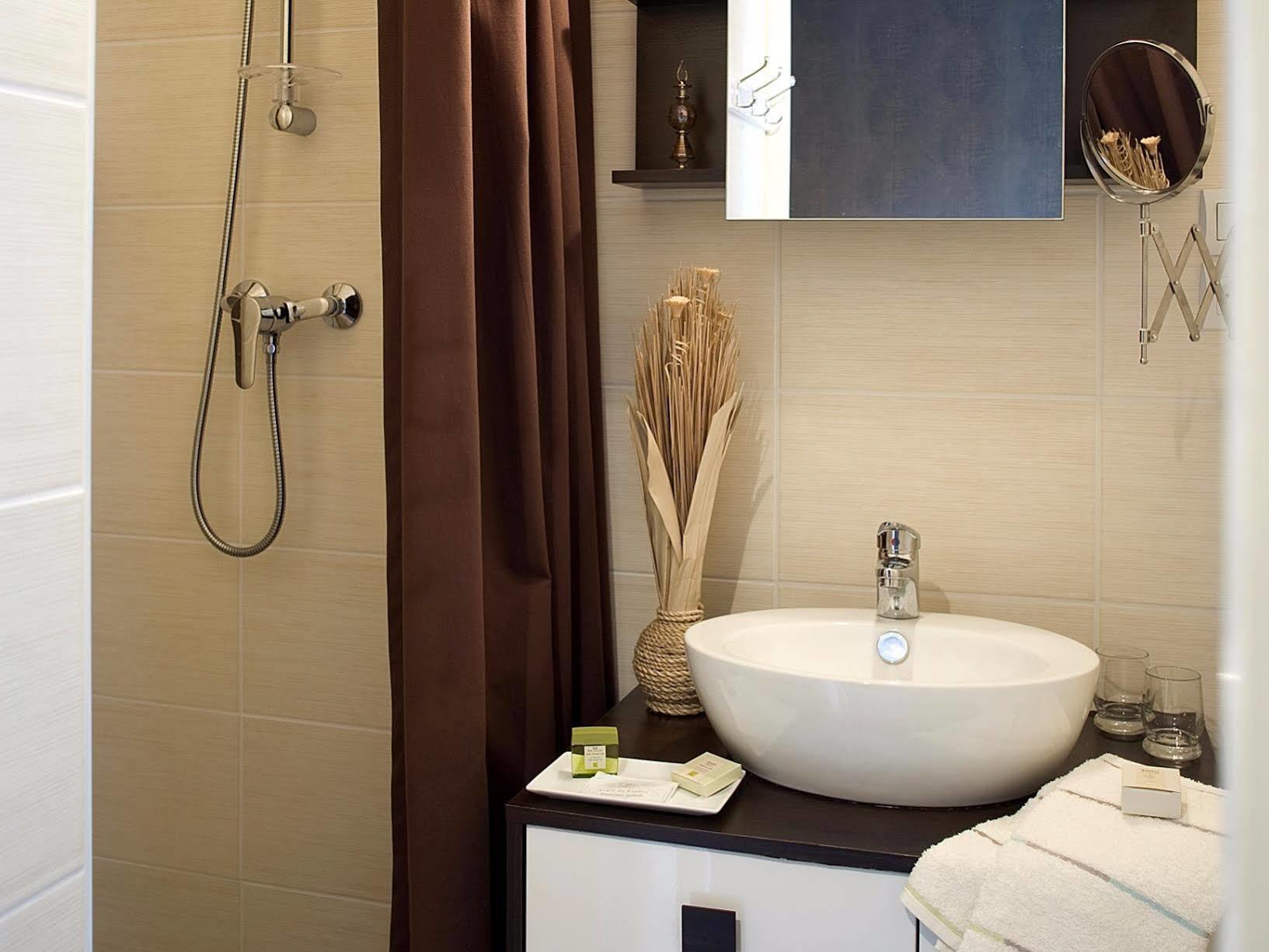 Le Rivalet Hotel Montaigut-le-Blanc  Kültér fotó